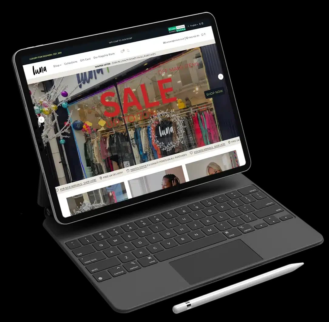 Luna Boutiques laptop preview